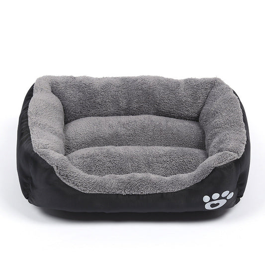 Soft Cozy Fleece Pet Bed with Waterproof Bottom