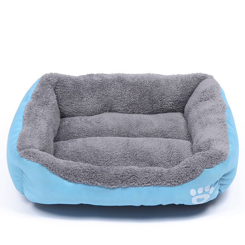 Soft Cozy Fleece Pet Bed with Waterproof Bottom