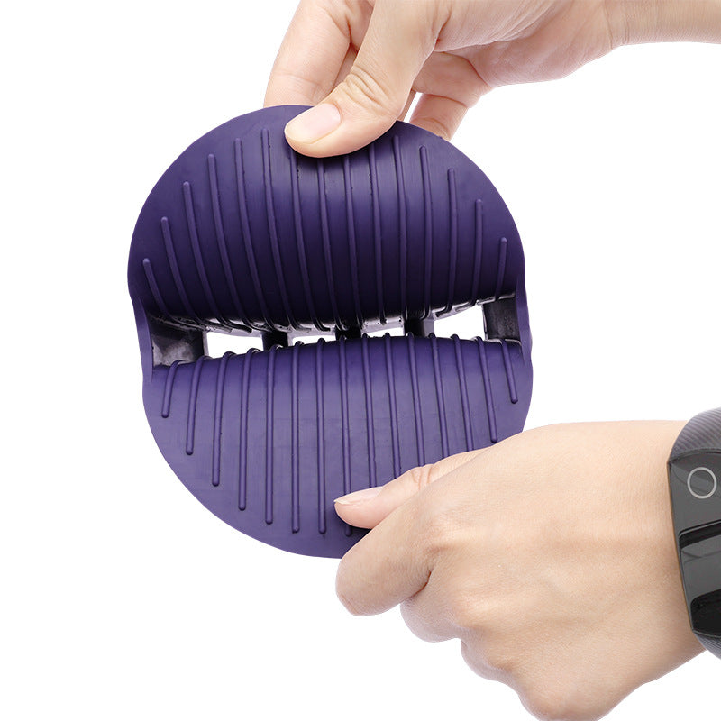 Pet Grooming & Massage Glove for Cats & Dogs
