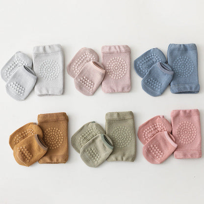 Cotton Baby Socks and Knee-Pad Set